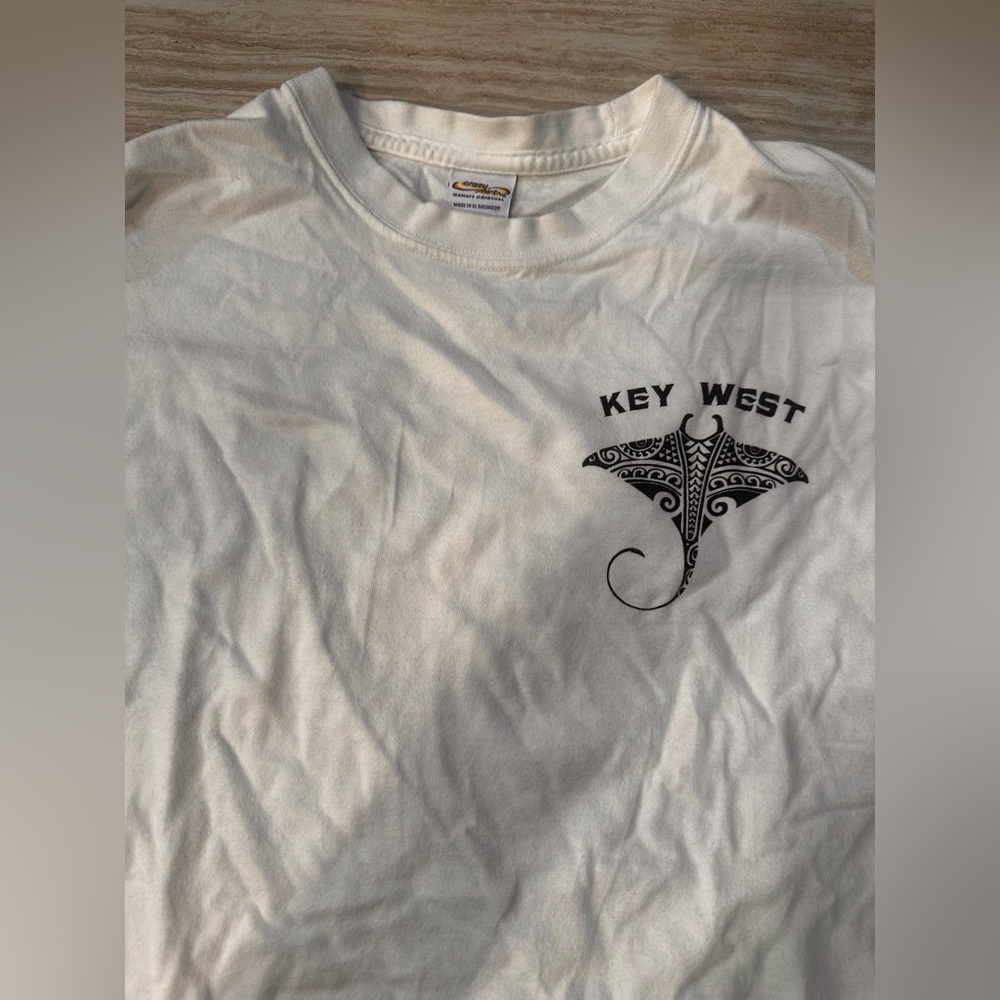 Key West Long Sleeve Graphic T-Shirt
Size M